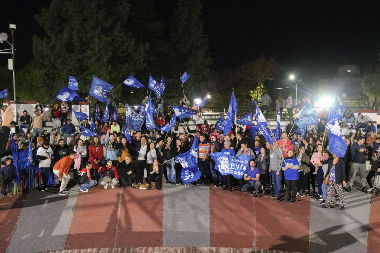 Parte del Movimiento Evita en Córdoba, durante un acto en el departamento Santa María.&nbsp;