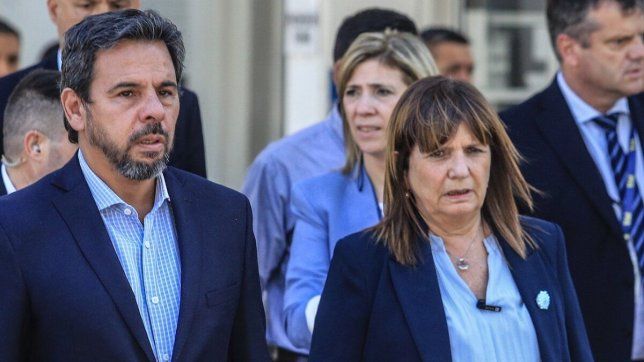 bullrich echo a su numero dos y lo denuncio ante la oficina anticorrupcion