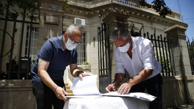 valenzuela visito pergamino y la casa donde vivio sabato en rojas