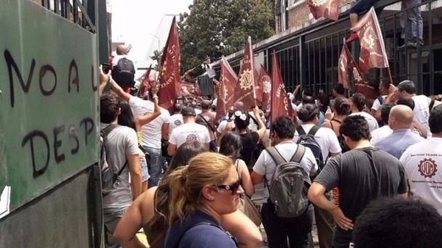 el kirchnerismo pide a vidal que explique por que no hay ministro de produccion