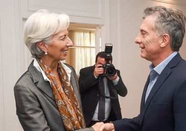 Macri compromete el proyecto 2019 en un pacto forzoso de doble comando