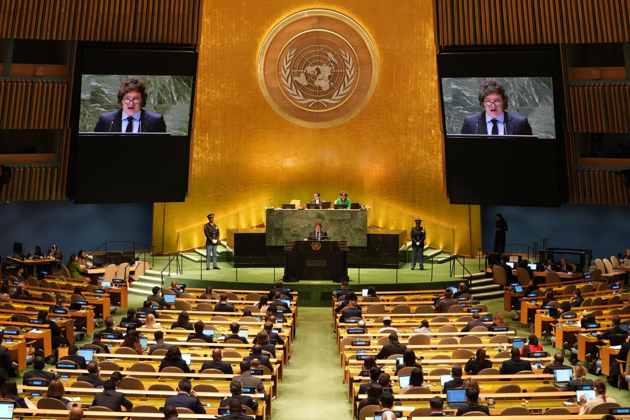 Javier Milei, el líder (anti)global de una Argentina aislada del mundo