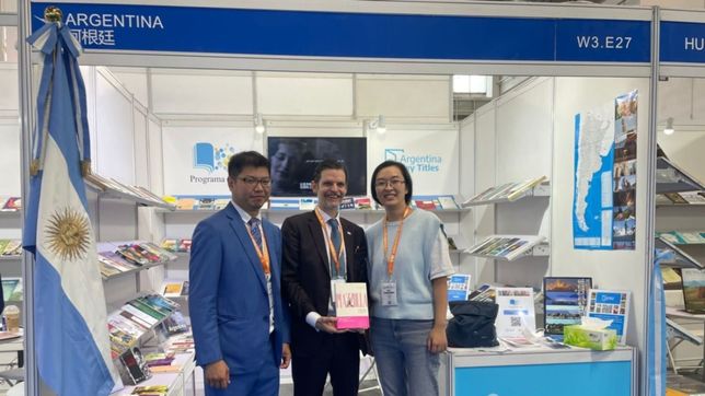 la argentina participo por primera vez de la feria del libro de beijing