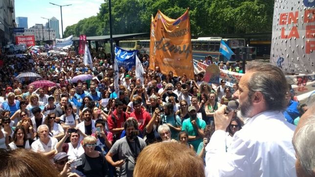 docentes amenazan a larreta con no empezar las clases en 2019