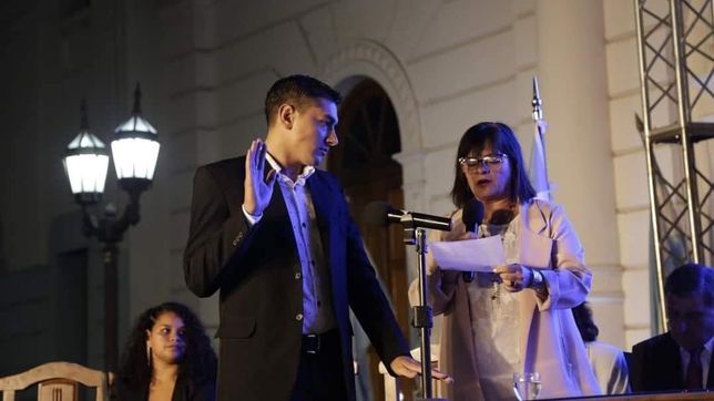 Alejandro López, al momento de jurar como concejal de La Libertad Avanza en Villaguay, Entre Ríos.