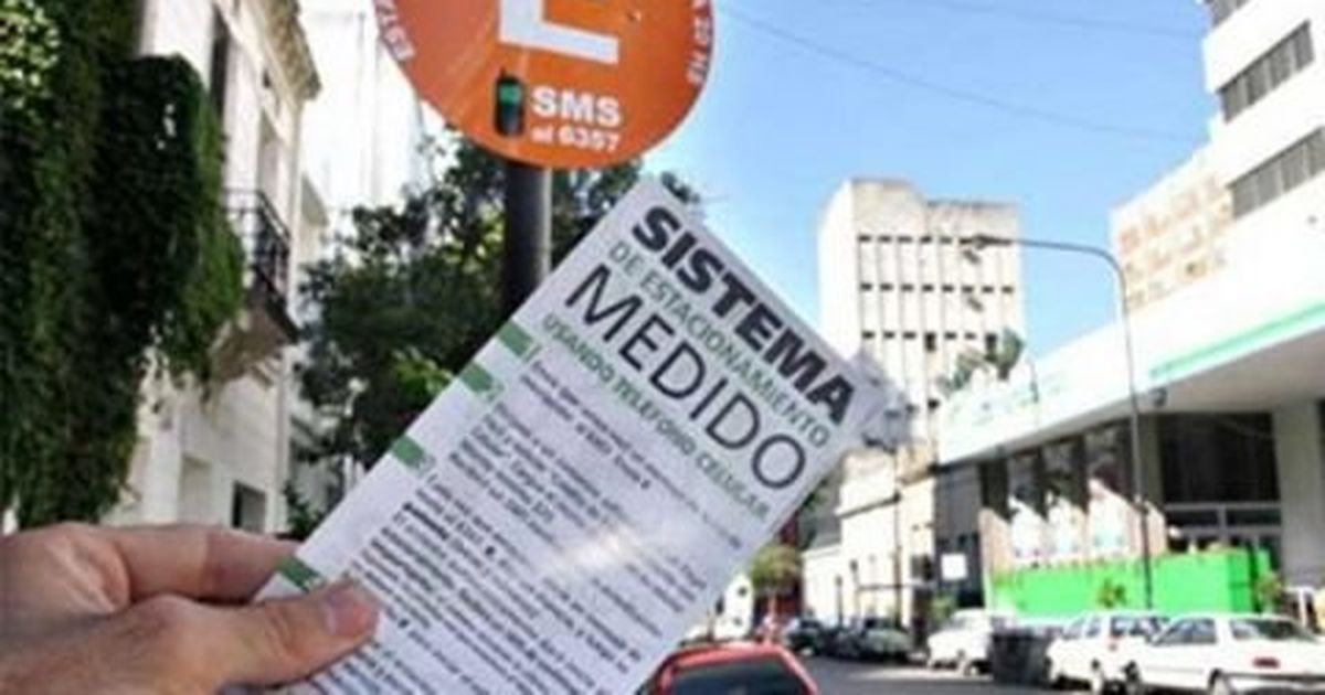 Amplían la zona del estacionamiento medido y modifican paradas de micros