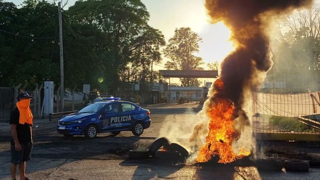 una protesta inorganica estira como chicle el conflicto en el puerto de rosario