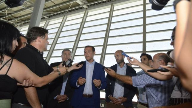 expectativa en el gobierno de neuquen por el desfile de funcionarios nacionales