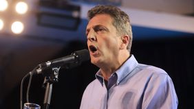 El Frente Renovador, un congreso en suspenso y una candidatura dormida