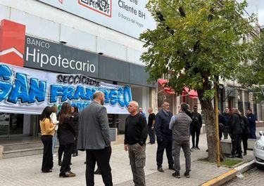 Bancos y digitalización: ya cerraron más de 500 sucursales y hubo 5000 despidos en el país &nbsp; &nbsp;