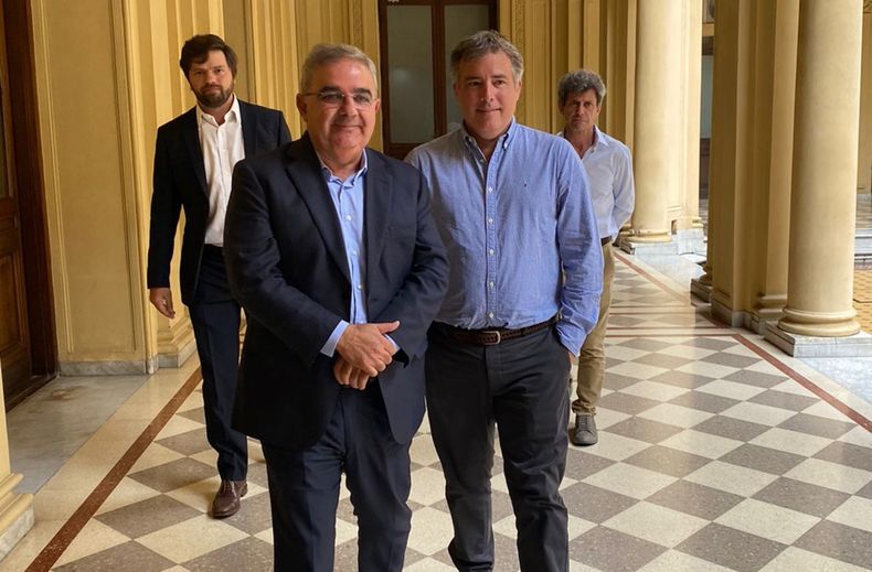 Raúl Jalil, uno de los gobernadores a los que debe acerarse Diego Santilli.&nbsp;