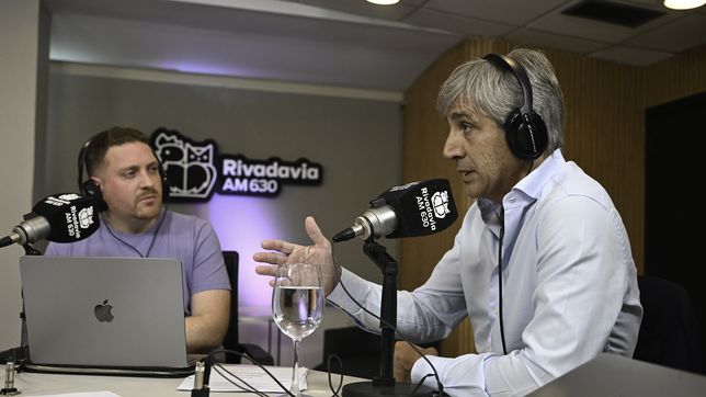 Toto Caputo con Jonatan Viale.