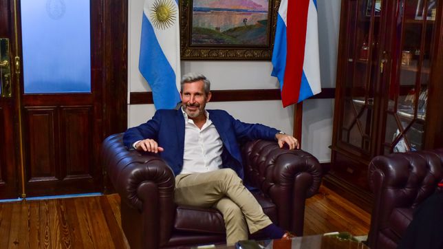 Rogelio Frigerio en su despacho de Casa Gris (Foto archivo Letra P).
