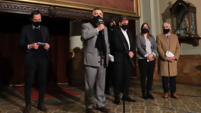 cambiemos abraza a larreta y se ensucia el dialogo con el gobierno