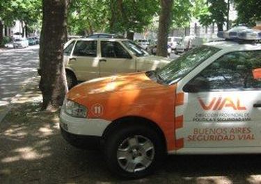 Control Urbano de Bruera multó vehículos oficiales en Gobernación