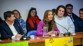 Victoria Morales Gorleri y Dina Rezinovsky, juntas en un debate