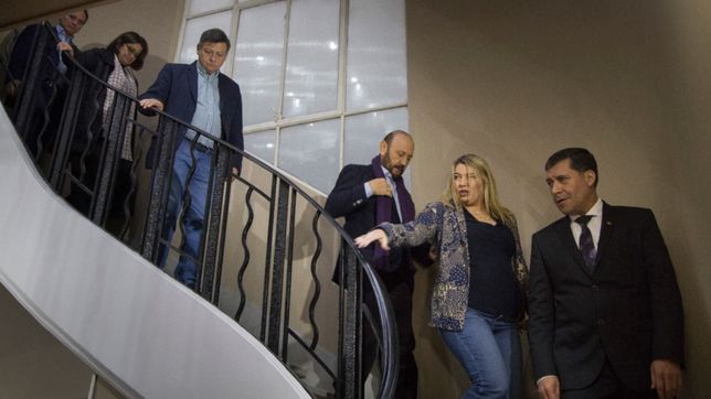 todavia aturdido, el peronismo camina hacia la unidad del 80%