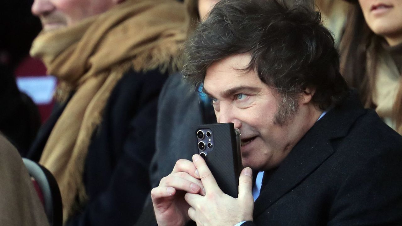 Javier Milei se debilita en su territorio favorito: menos menciones en las redes y más comentarios negativos