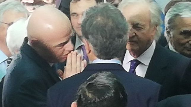 macri, al jefe de la fifa: lo lamento y me hago cargo del super papelon