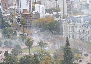 Ciudades, redes, aportes y gastos: la campaña bonaerense, en números