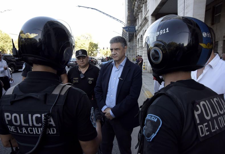 Jorge Macri reclama ser parte del operativo de control del domicilio de detención de CFK.