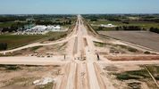 milei lo hizo: las 140 obras de infraestructura paralizadas en buenos aires