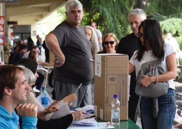 Chau PASO: ¿Cómo estará la economía en el mes de las urnas?