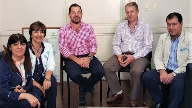 la oposicion a vidal buscara frenar el desembarco de farmacity