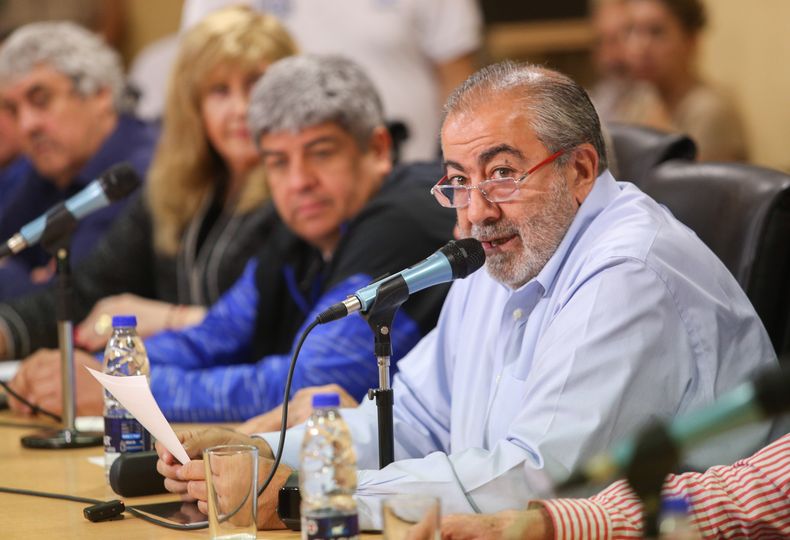 Héctor Daer en una reunión de la CGT (Foto: NA)