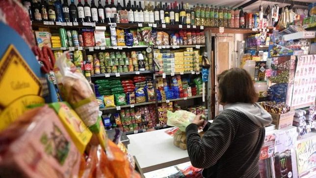 minoristas alertan sobre aumento de precios y piden lupa estatal sobre la cadena