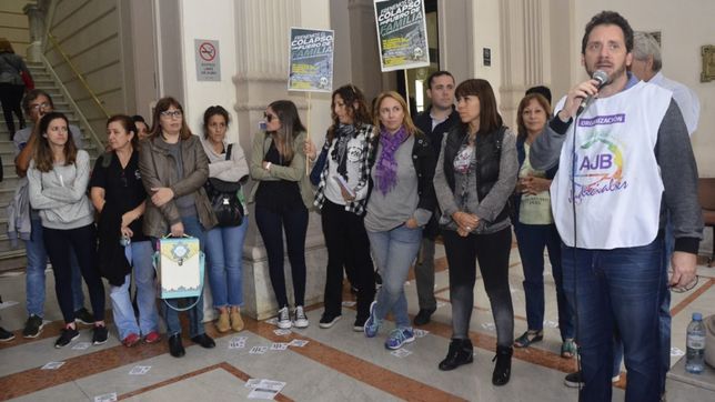 judiciales denuncian situacion de ?emergencia? y preparan el ultimo paro a vidal