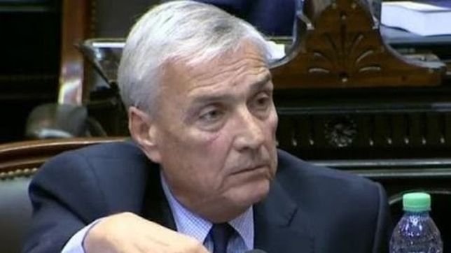 alvaro gonzalez reconocio la discusion con fernando iglesias