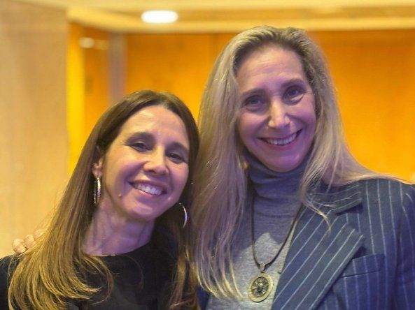Pilar Ramírez y Karina Milei