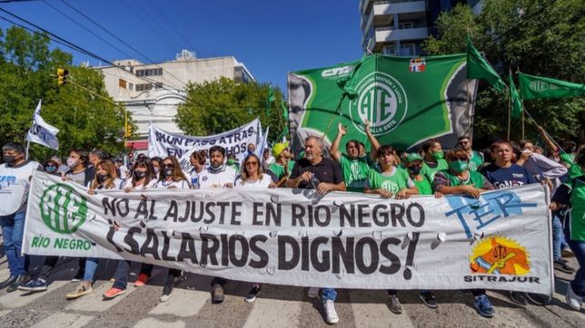 la paritaria estatal tensiona aun mas la relacion de los gremios con carreras