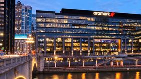 Otra multinacional abandona el país en medio de la crisis económica