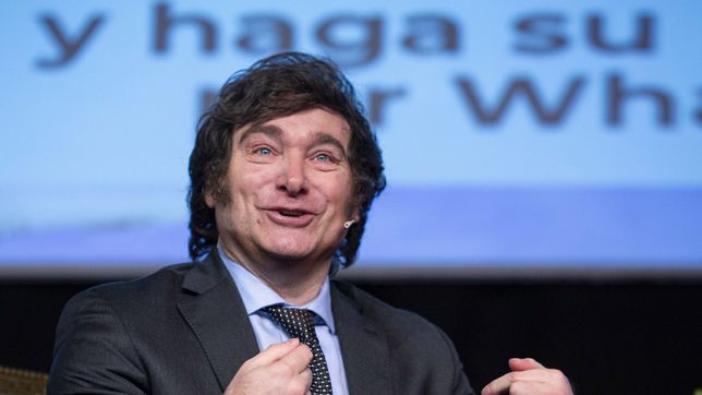 La caja de candidatos de Javier Milei: las listas de La Libertad Avanza se llenaron de funcionarios públicos.