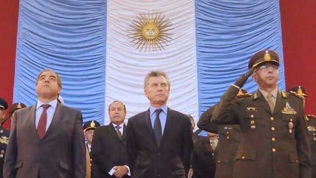 Letra P | 1470928512376.jpg
