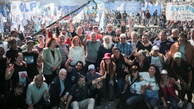 el evita avanza con sigilo en el armado del partido de los comunes