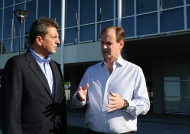 Caos por la suma fija: silencio y una pelota que va y viene de Economía a la campaña