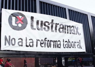 Lustramax, bajo presión: al conflicto laboral se suman reclamos de clientes y alertas financieras