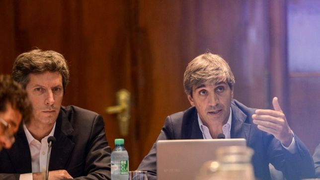 la mano derecha de caputo cobra del estado y de su antiguo empleador