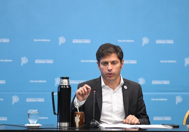 Axel Kicillof conferencia de prensa quita de fondos.JPG