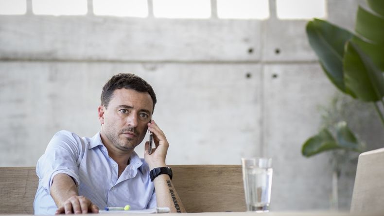 Rodrigo de Loredo, uno de los dueños de la lapicera de la UCR Córdoba, deberá levantar el teléfono para buscar consenso.