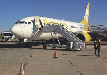 Leonardo Scatturice no puede hacer despegar a Flybondi