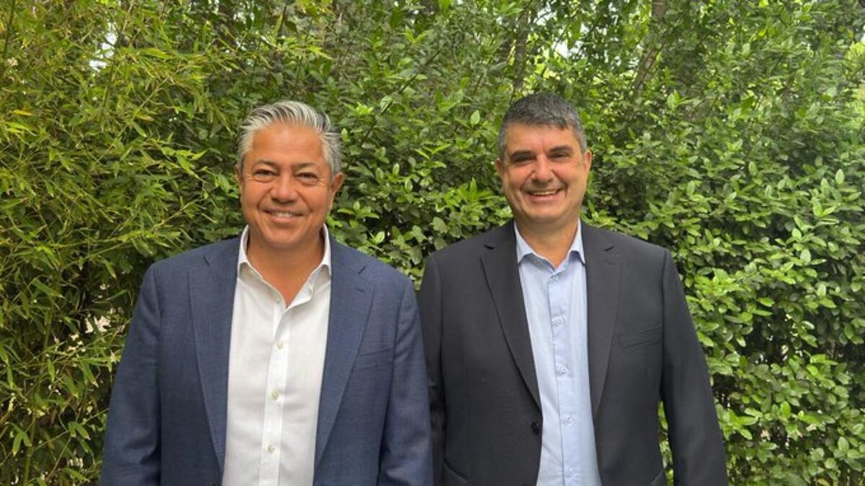 Gustavo Coatz Romer, el hombre que Figueroa eligió para ser su voz con los municipios.