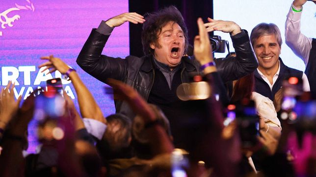 Javier Milei, en el búnker de La Libertad Avanza en CABA.