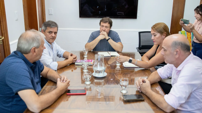 Alberto Weretilneck y la cúpula de la UCR Río Negro.&nbsp;