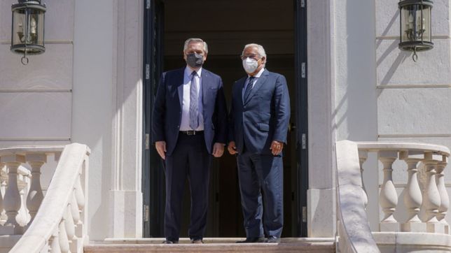 bitacora, dia 2: el misterio del peronismo y el pavo real