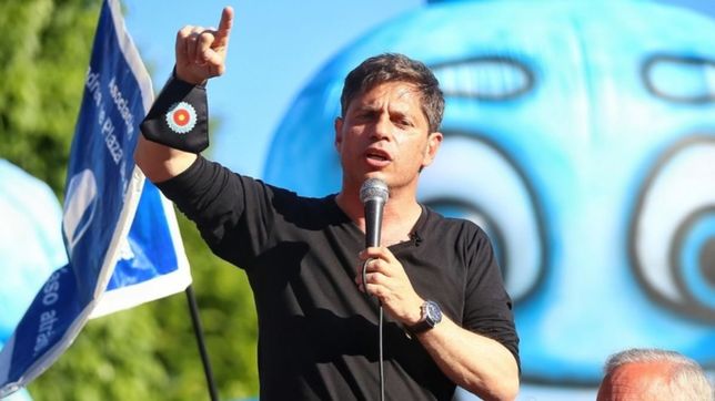 kicillof enciende el verano con dos actos y preve una gira permanente en enero