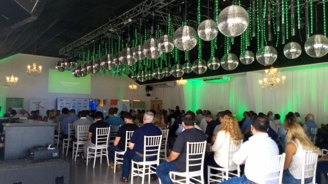 monadas, el aplausometro, las bolas y andrea